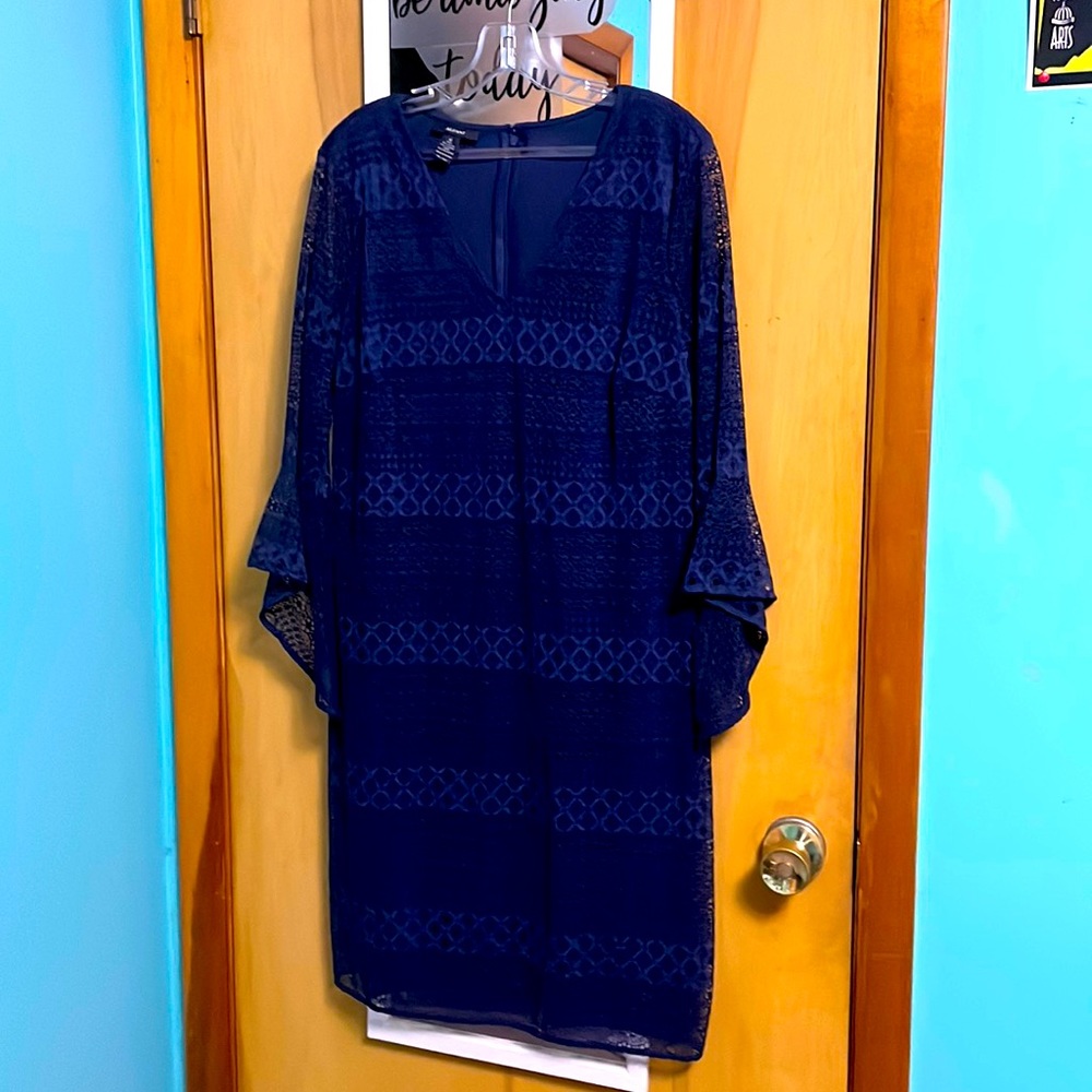 Navy blue lace dress with zipper 3/4 length sleeve